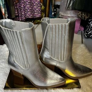 Forever 21 Metallic Silver Heeled Boots